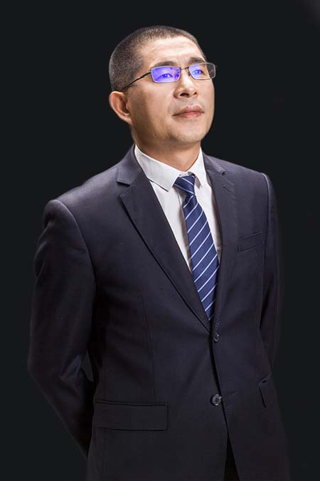 邓换新 